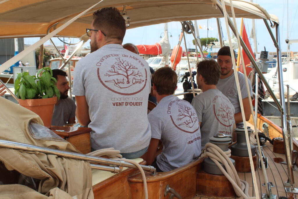 Voilier Classique - CHRISTMAS -, la magie d’un refit complet sur un yacht classique américain (2)