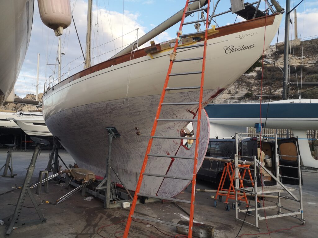 Voilier Classique - CHRISTMAS -, la magie d’un refit complet sur un yacht classique américain (7)